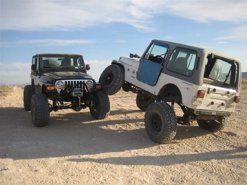 Jeeps parked on each other Jeep Enthusiast Forums